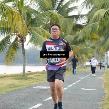 Runner Photo 4320501