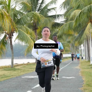 Runner Photo 4320505