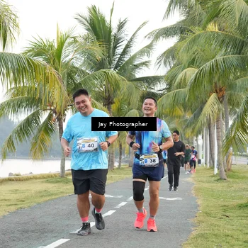 Runner Photo 4320521