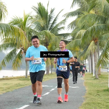 Runner Photo 4320524