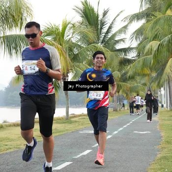 Runner Photo 4320529