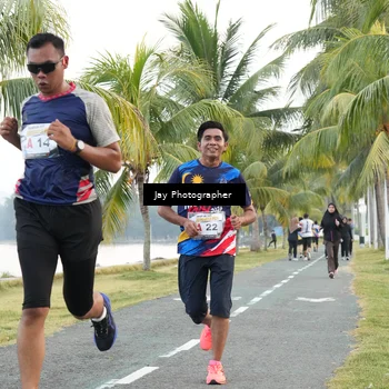 Runner Photo 4320531