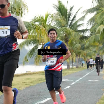 Runner Photo 4320532