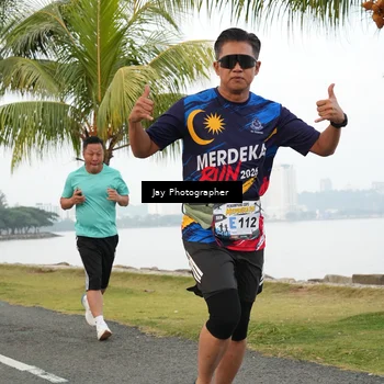 Runner Photo 4320549