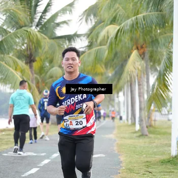 Runner Photo 4320560