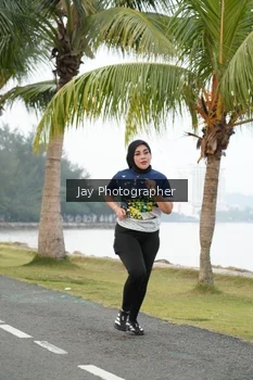 Runner Photo 4320575