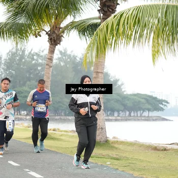 Runner Photo 4320586