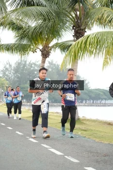 Runner Photo 4320590