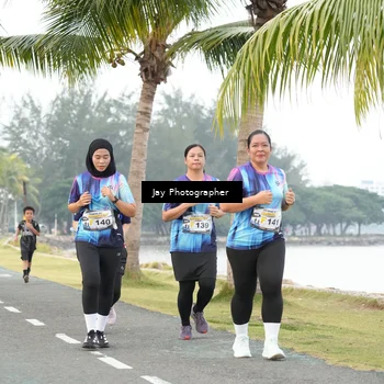 Runner Photo 4320598