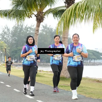 Runner Photo 4320601