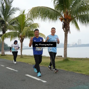 Runner Photo 4320624