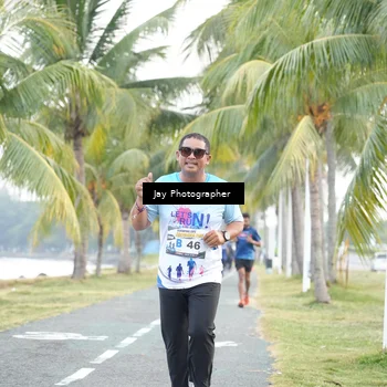 Runner Photo 4320642