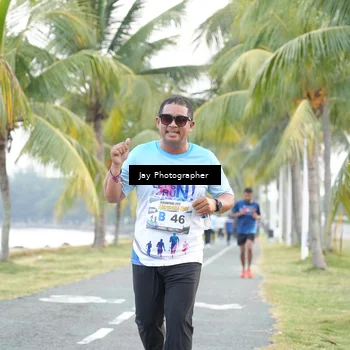Runner Photo 4320644