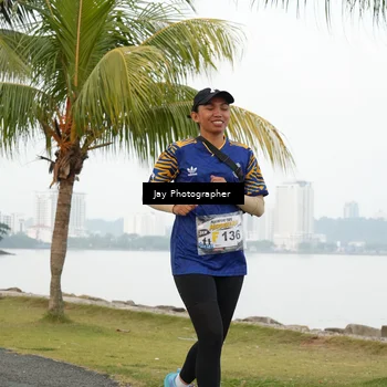 Runner Photo 4320646