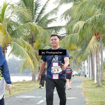 Runner Photo 4320652