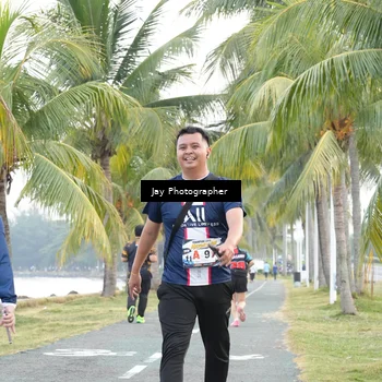 Runner Photo 4320654