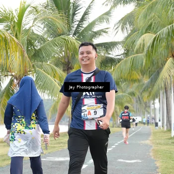 Runner Photo 4320658