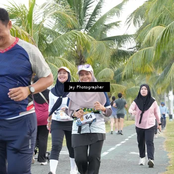 Runner Photo 4320664