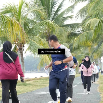 Runner Photo 4320665