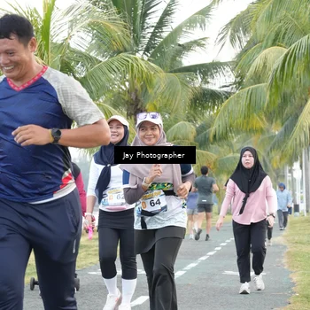 Runner Photo 4320668