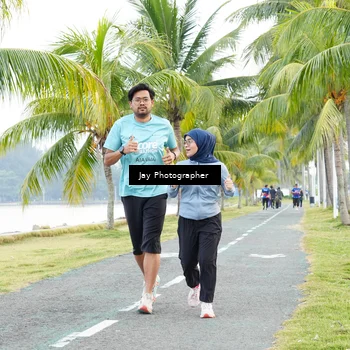 Runner Photo 4320685