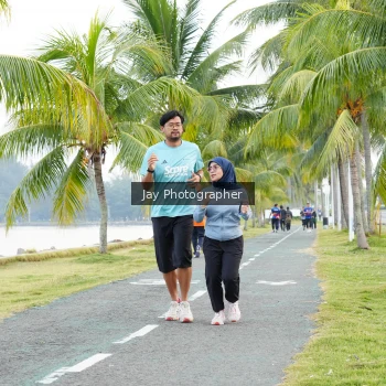 Runner Photo 4320687