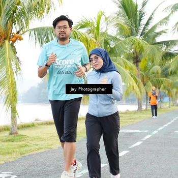 Runner Photo 4320696