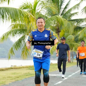 Runner Photo 4320716