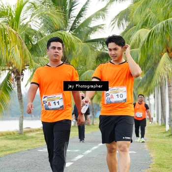 Runner Photo 4320726