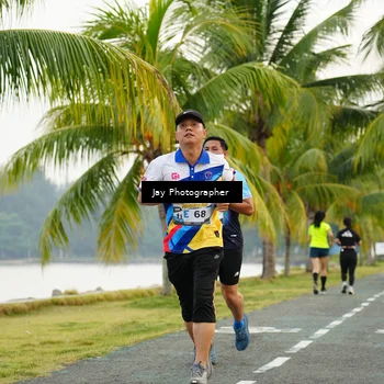 Runner Photo 4320757