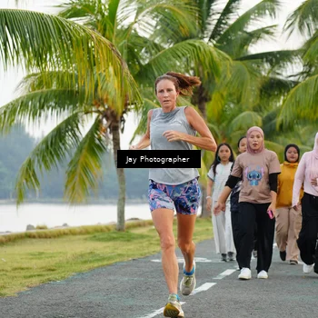 Runner Photo 4320760