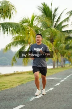 Runner Photo 4320776