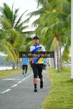 Runner Photo 4320796