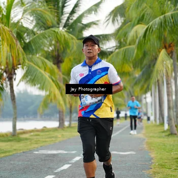Runner Photo 4320803