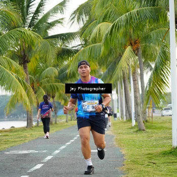 Runner Photo 4320809