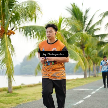 Runner Photo 4320836
