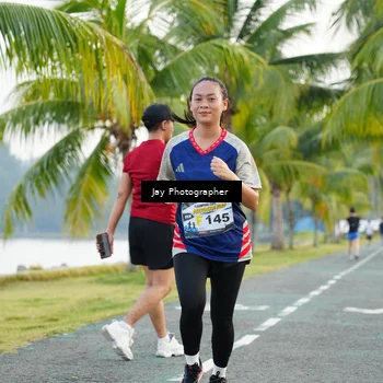Runner Photo 4320843