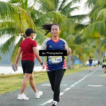 Runner Photo 4320844