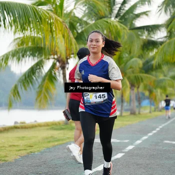Runner Photo 4320846