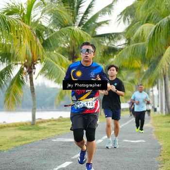 Runner Photo 4320862