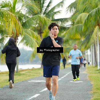 Runner Photo 4320868