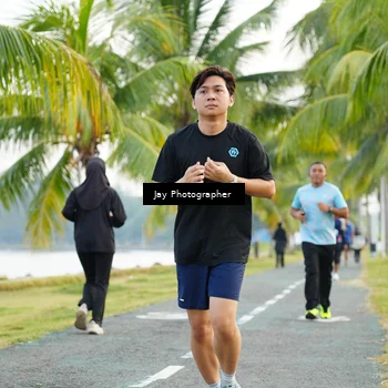 Runner Photo 4320871