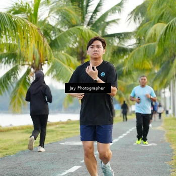 Runner Photo 4320872