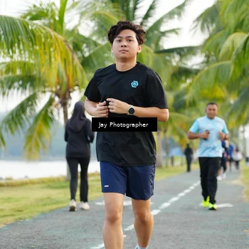 Runner Photo 4320873