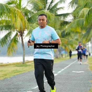 Runner Photo 4320876