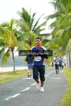 Runner Photo 4320884