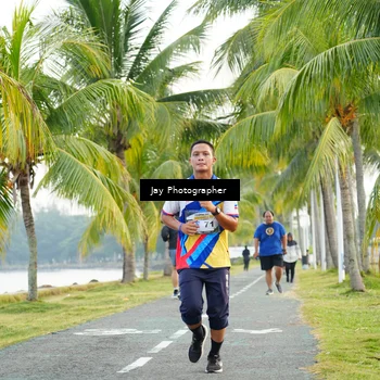 Runner Photo 4320892