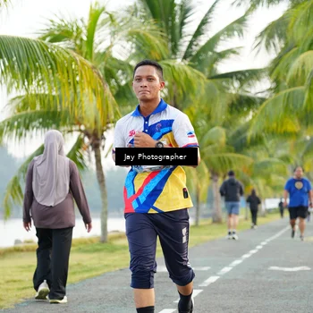 Runner Photo 4320898