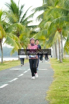 Runner Photo 4320914