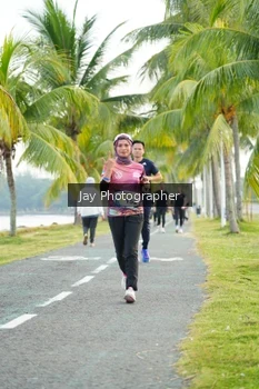 Runner Photo 4320918